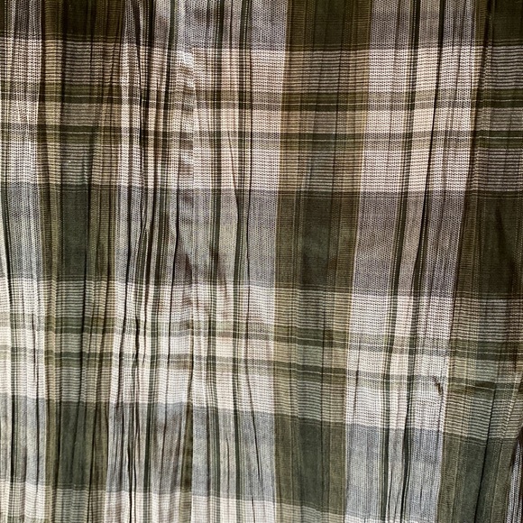 Women’s button down shirt - Picture 6 of 6